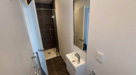 Trendy Townhouse in sought after location - Photo 5