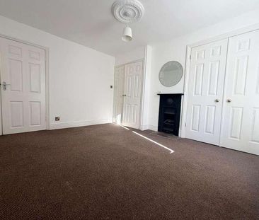 Head Street, Halstead, CO9 - Photo 4