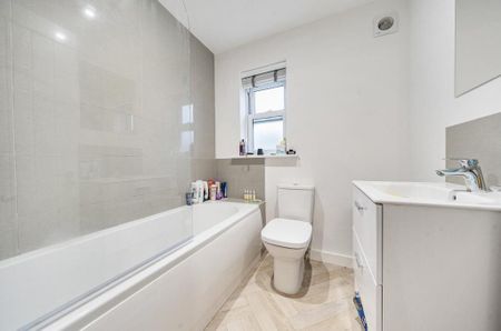 3 bedroom house to rent - Photo 3