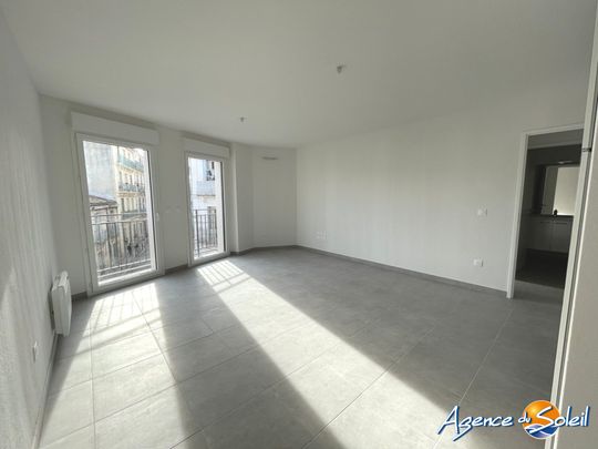 Location Appartement 2 pièces 45m² MONTPELLIER 34000 - Photo 1