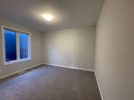 For Lease - 59 Bremner Street, Whitby, Ontario - Photo 3