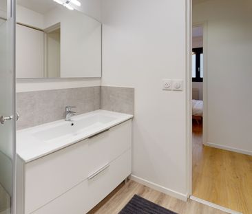 MASSEOT Roommate 3 Bedrooms at Rouen - Photo 3