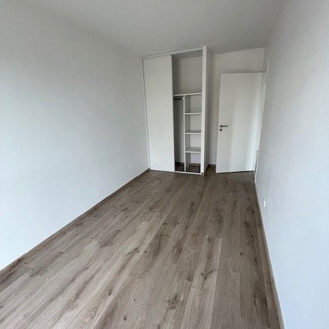 Location Appartement 3 pièces 64m² DECINES CHARPIEU 69150 - Photo 1