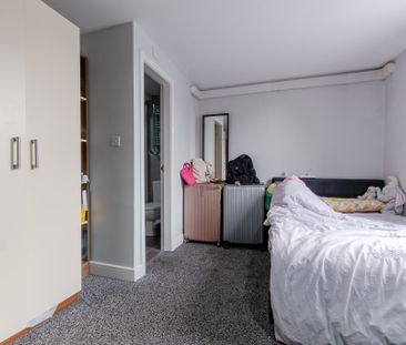 136 Tiverton Road Selly Oak - Photo 2