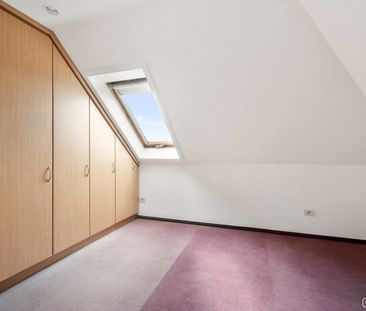 Duplexappartement met 2 slaapkamers en 2 ruime terrassen te huur in... - Photo 2