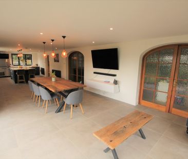 4 Bedroom Detached House, Chester - Photo 4