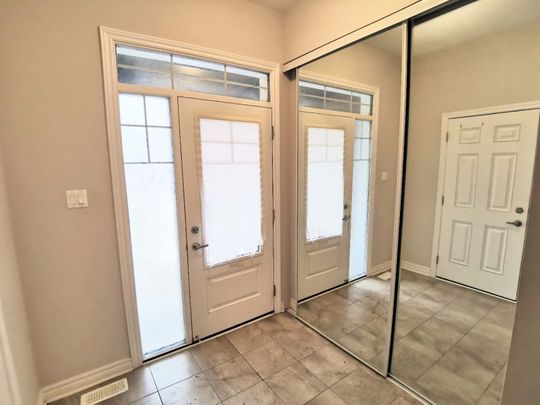 For Lease - 2452 Waterlilly Way, Barrhaven, Ontario - Photo 1