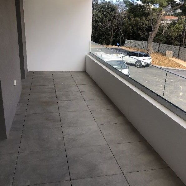 Appartement 2 pièces 41m2 MARSEILLE 9EME 810 euros - Photo 1