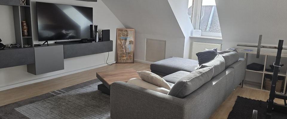 Charmante Dachgeschosswohnung in zentraler Lage Kassel 34117 - Foto 1