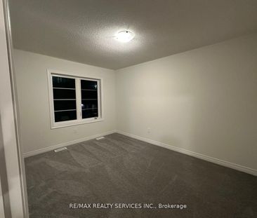 For Lease - 93 Air Dancer Crescent, Oshawa, Ontario - Photo 3