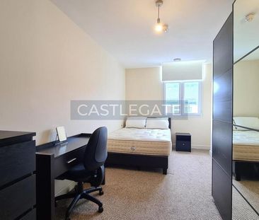 1 bedroom ground floor flat to rent - Photo 4