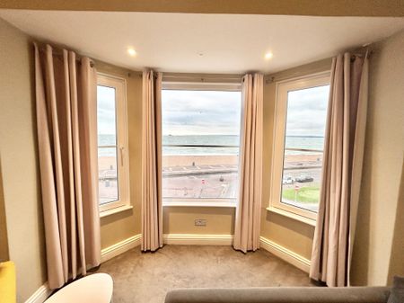 South Parade, Southsea - Photo 4