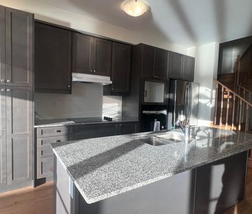 For Lease - 1205 Rexton Drive, Oshawa, Ontario - Photo 6