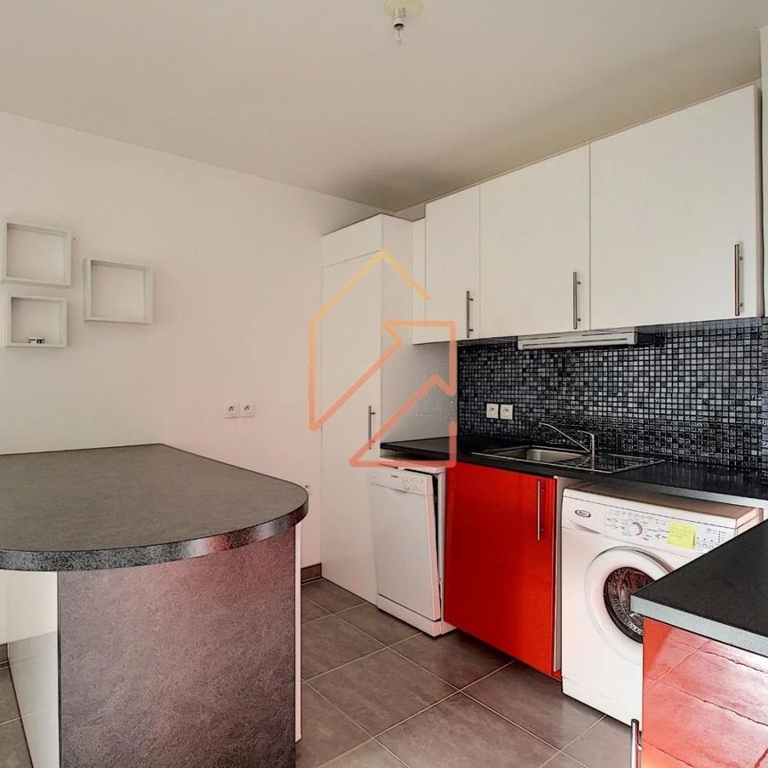 APPARTEMENT RÉCENT DEUX PIÈCES 43M² AVEC TERRASSE 24M², CAVE ET BOX EN SOUS-SOL - Photo 1