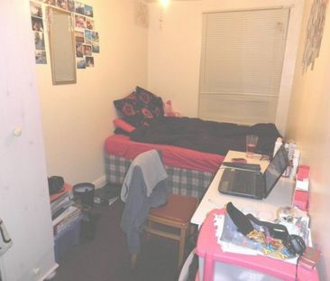 141 Hubert Road - Photo 6