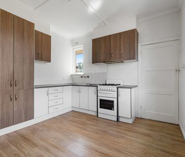 THE PRICE IS RIGHT! - Photo 5