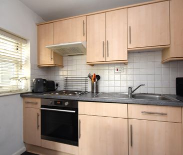 Lathkill Court, Beckenham, BR3, London - Photo 6