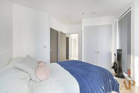 Ceramic Building, Newington Causeway, London - Photo 5