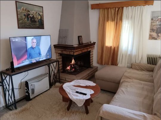 Διαμέρισμα για ενοικίαση - Καρπενήσι, - Φωτογραφία 1