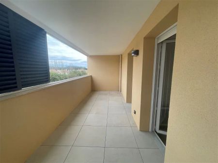 Location appartement 3 pièces - 65m² à Brignoles (83170) - Photo 2