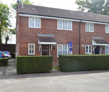 2 bedroom Cluster House - GRESLEY CLOSE, WELWYN GARDEN CITY - Photo 2