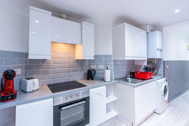 North End Road - Photo 1