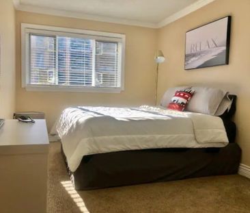 140 E. 4th Street, North Vancouver, Bc V7l 4r1 - Photo 4