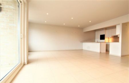 Appartement met 2 ruime slaapkamer nabij Sint-Pietersstation - Foto 4