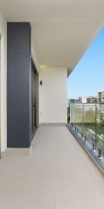 MGM MARTIN – ONE BEDROOM APARTMENT - Photo 4