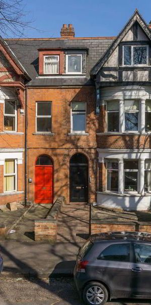 Flat 3, 81 Wellington Park, Belfast, BT9 6DP - Photo 1