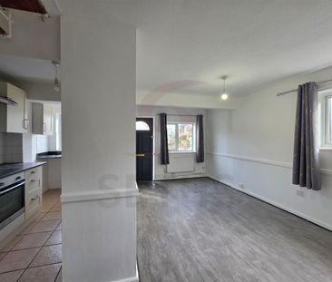 Blackthorn Drive, LE4, Leicester - Photo 3