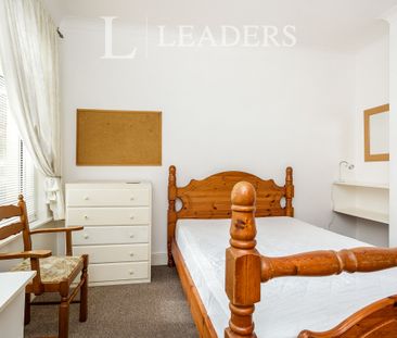 4 bedroom house to rent Napier Road, Southsea, PO5 - Photo 3