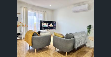 Modern Comfort in a Convenient Location – For Lease at 16/4 Nepean Court, Wyndham Vale - Photo 2