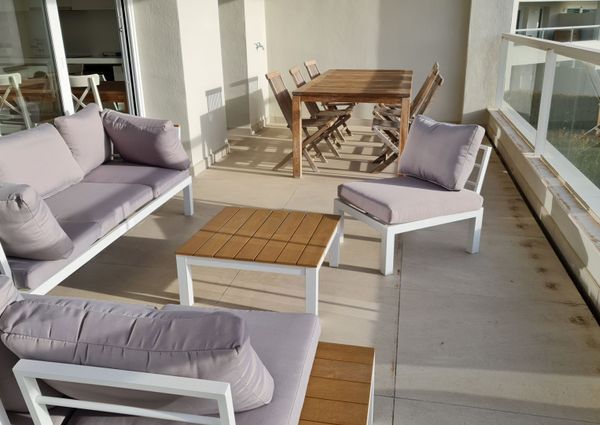 Newly built apartment with sea views in San Roque Golf Resort