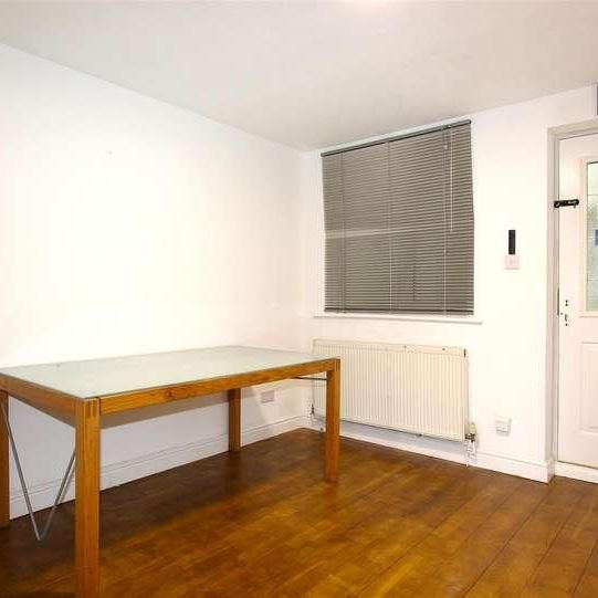 Marshalls Close, New Southgate, N11 - Photo 1