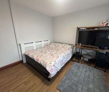 2 bedroom bungalow to rent - Photo 2