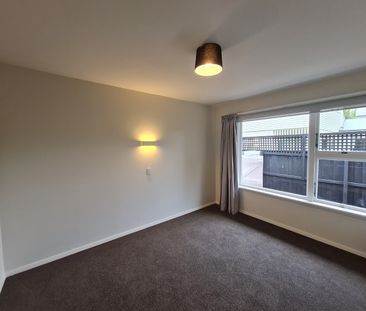 2/35 Hamilton Ave, Ilam - Photo 1