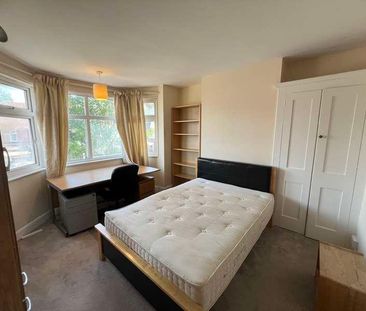 Burgess Road, SO16 - Photo 3