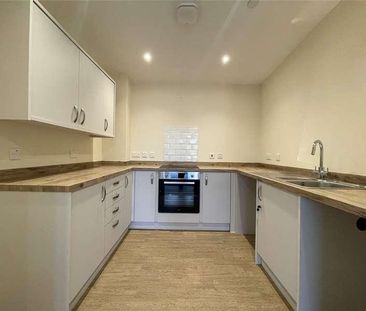 Plas Farrar, Farrar Rd, Bangor, Gwynedd, LL57 - Photo 2