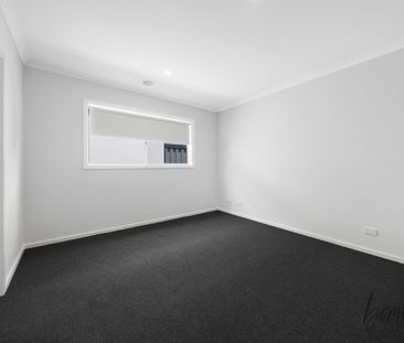 Perfect Blend of Comfort, Style, and Functionality 4 Bedroom - Photo 3