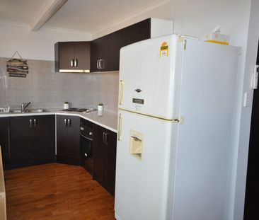 Fully Furnished Shack - Photo 5