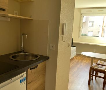 Location Studio en résidence étudiante University Meissonier, Fac d... - Photo 6