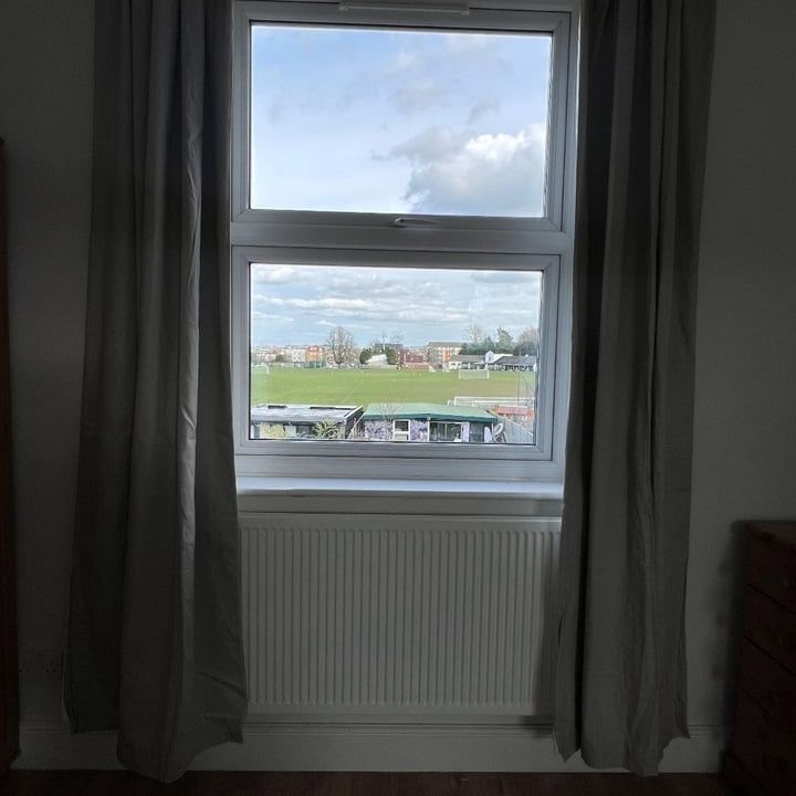 Room in a Shared House, Redford Avenue, SM6 - Photo 1