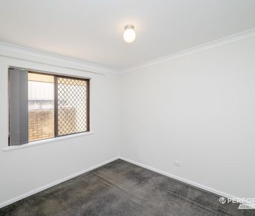 A Calm Haven in a Connected Setting - Photo 4