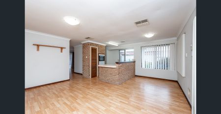 1 Shorebird Parade, Woodvale, WA 6026 - Photo 3