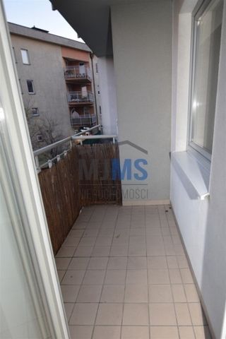 Mieszkanie Wynajem - Gdynia - Zdjęcie 2