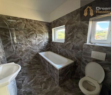 Na prenájom 4-izbový rodinný dom v obci Bitarová, len 4 km od Žiliny – Fotografia 1
