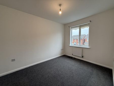 3 bedroom terraced house to rent - Photo 3