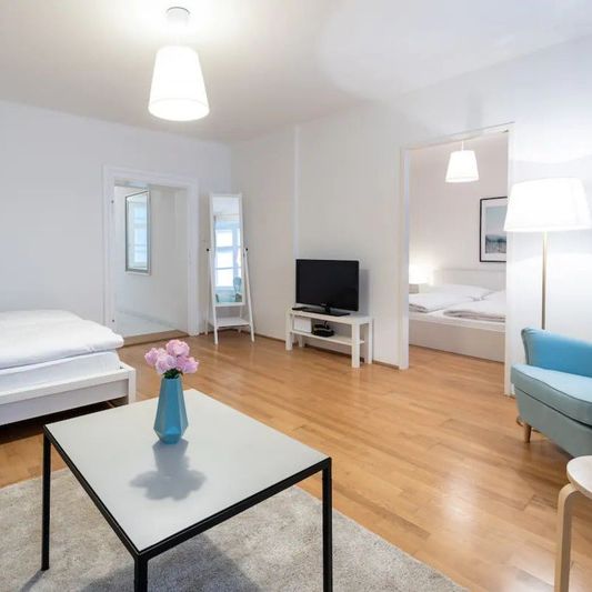2 ZIMMER | BALLGASSE | TOP-RUHELAGE | VOLLMÖBLIERT - Foto 1