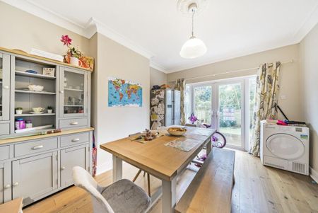 4 bedroom house to rent - Photo 2